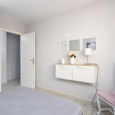 Sea Lovers Apartment